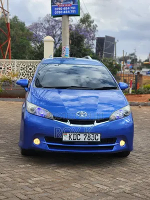 Toyota Wish 2014 Blue