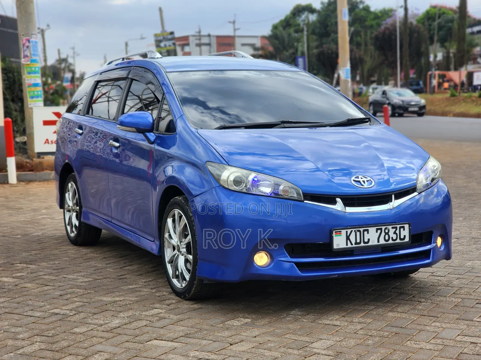 Toyota Wish 2014 Blue