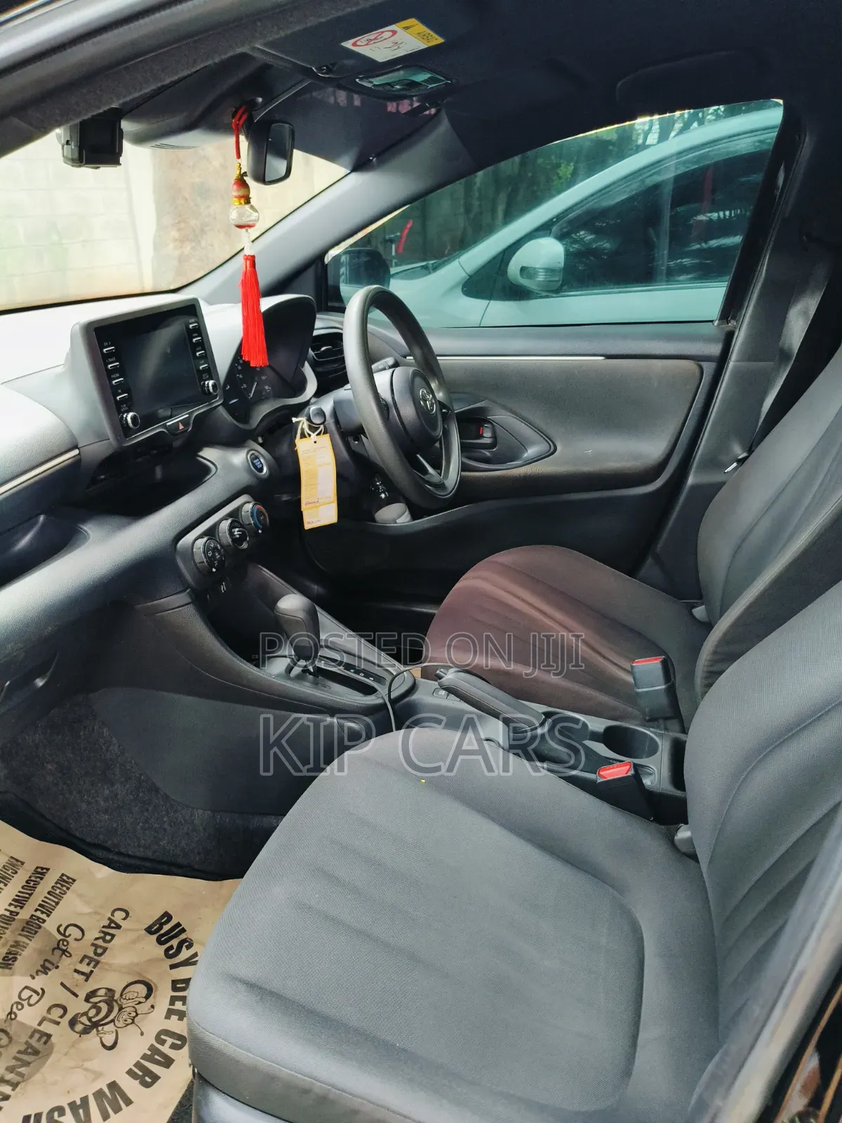Toyota Yaris LE Hatchback 5dr 2018 Black