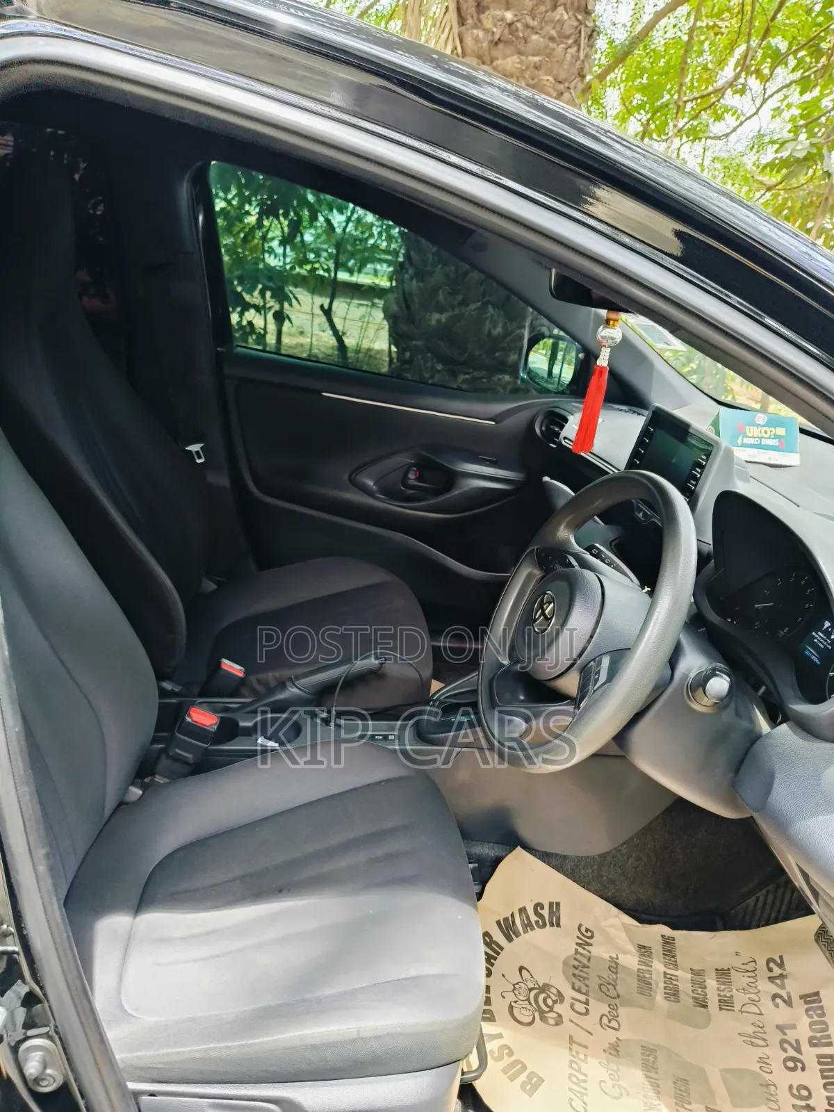 Toyota Yaris LE Hatchback 5dr 2018 Black