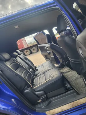 Toyota Wish 2014 Blue