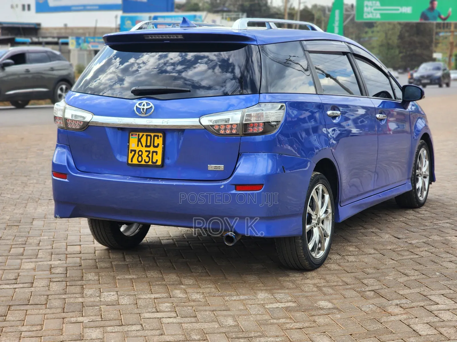 Toyota Wish 2014 Blue