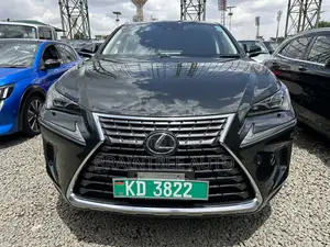Lexus NX 300 FWD 2019 Black