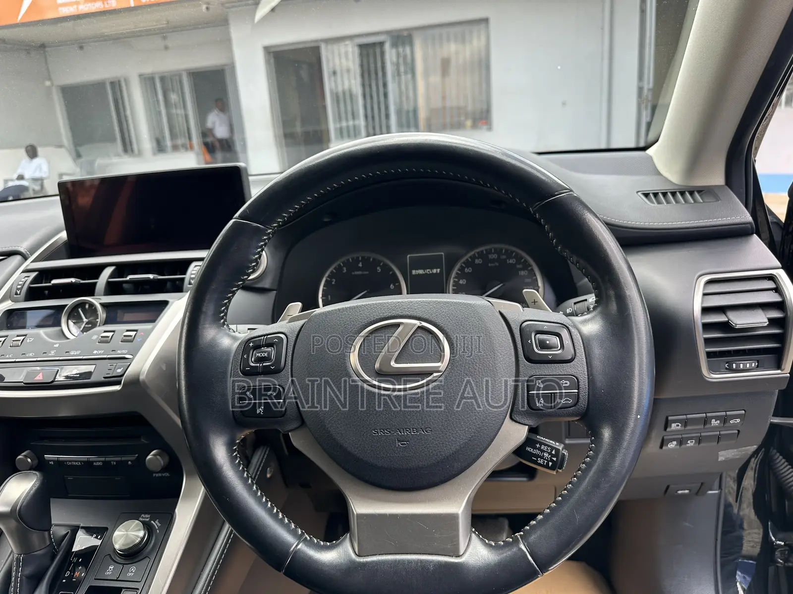 Lexus NX 300 FWD 2019 Black