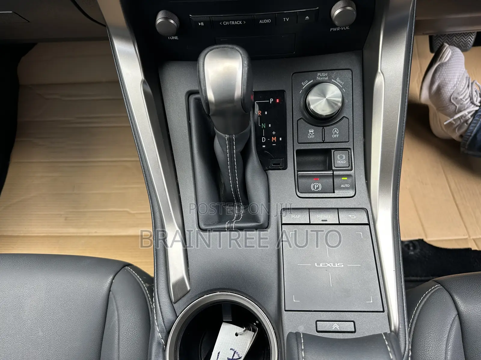 Lexus NX 300 FWD 2019 Black