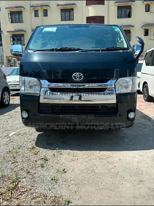 Toyota HiAce 2019 Black