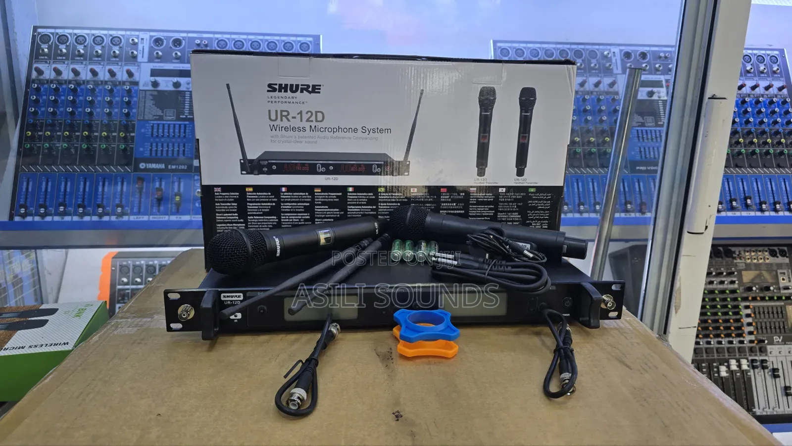 Wireless Microphone Shure UR-12D