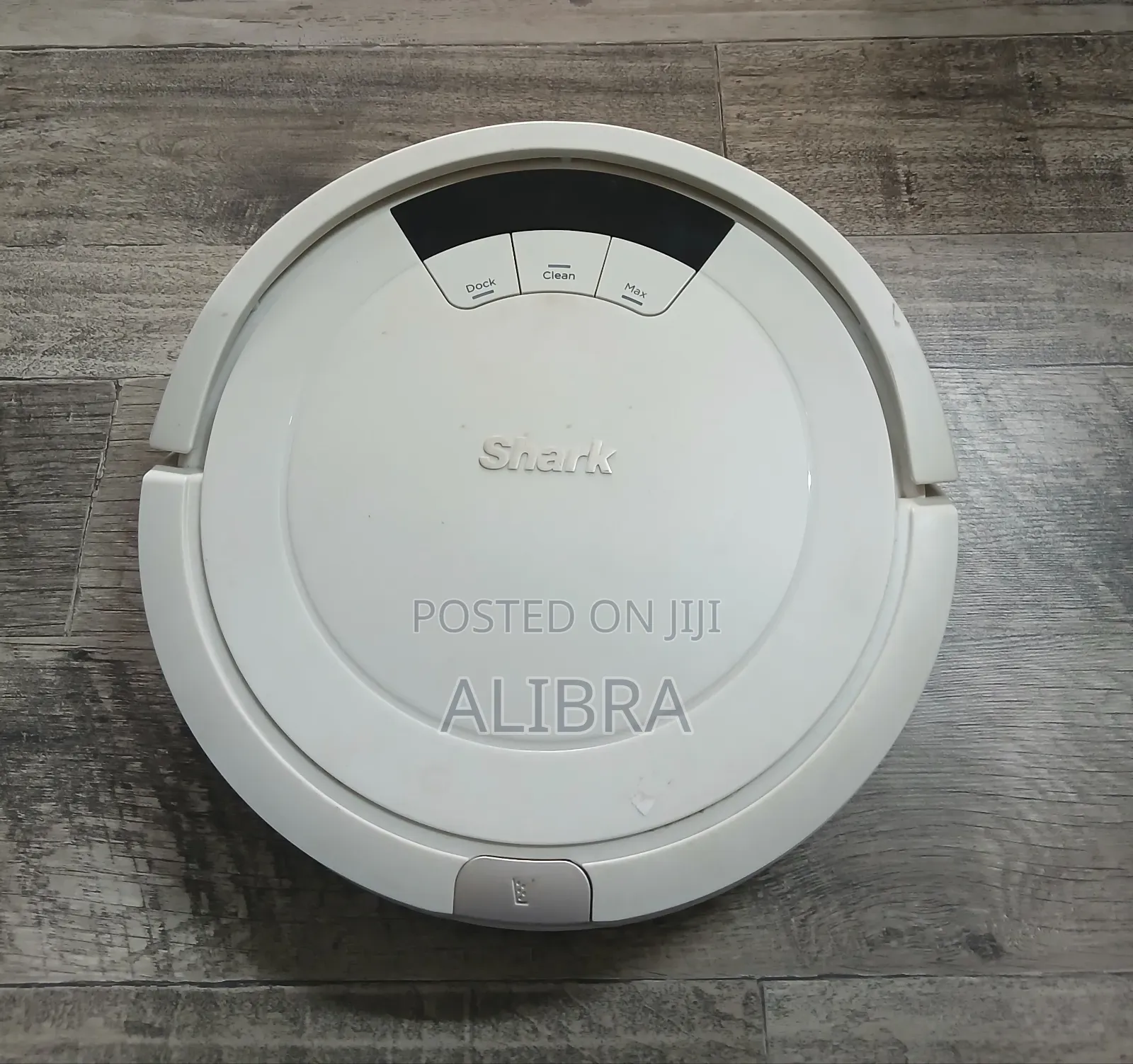 A White Shark ION Robot Vacuum Cleaner