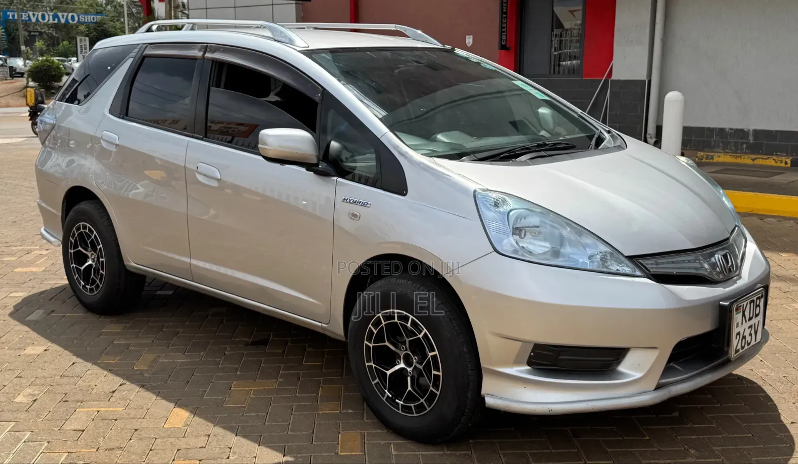 Honda Fit Shuttle 2012 White