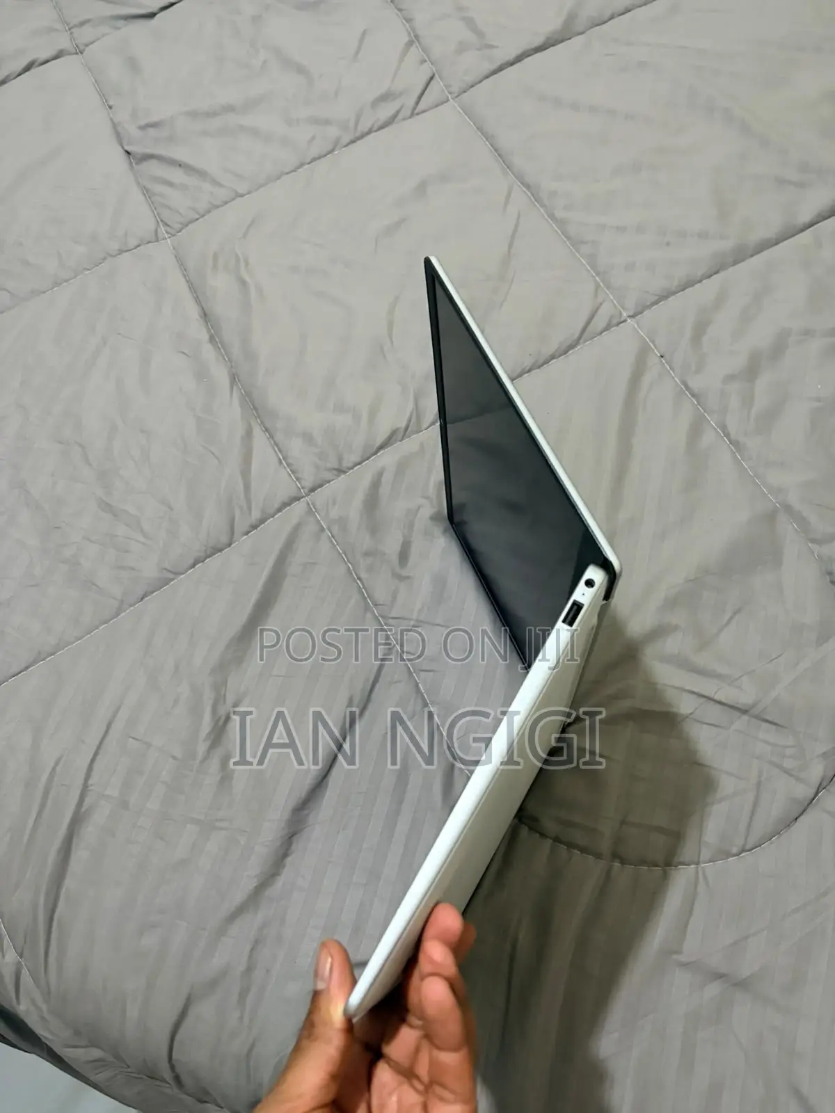 Laptop HP 14-ep0063 8GB Intel Core i5 SSD 500GB