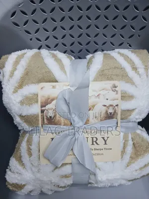 Premium Patterned Sherpa Blanket 200x230cm Ney