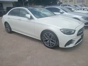 Mercedes-Benz E200 2020 White