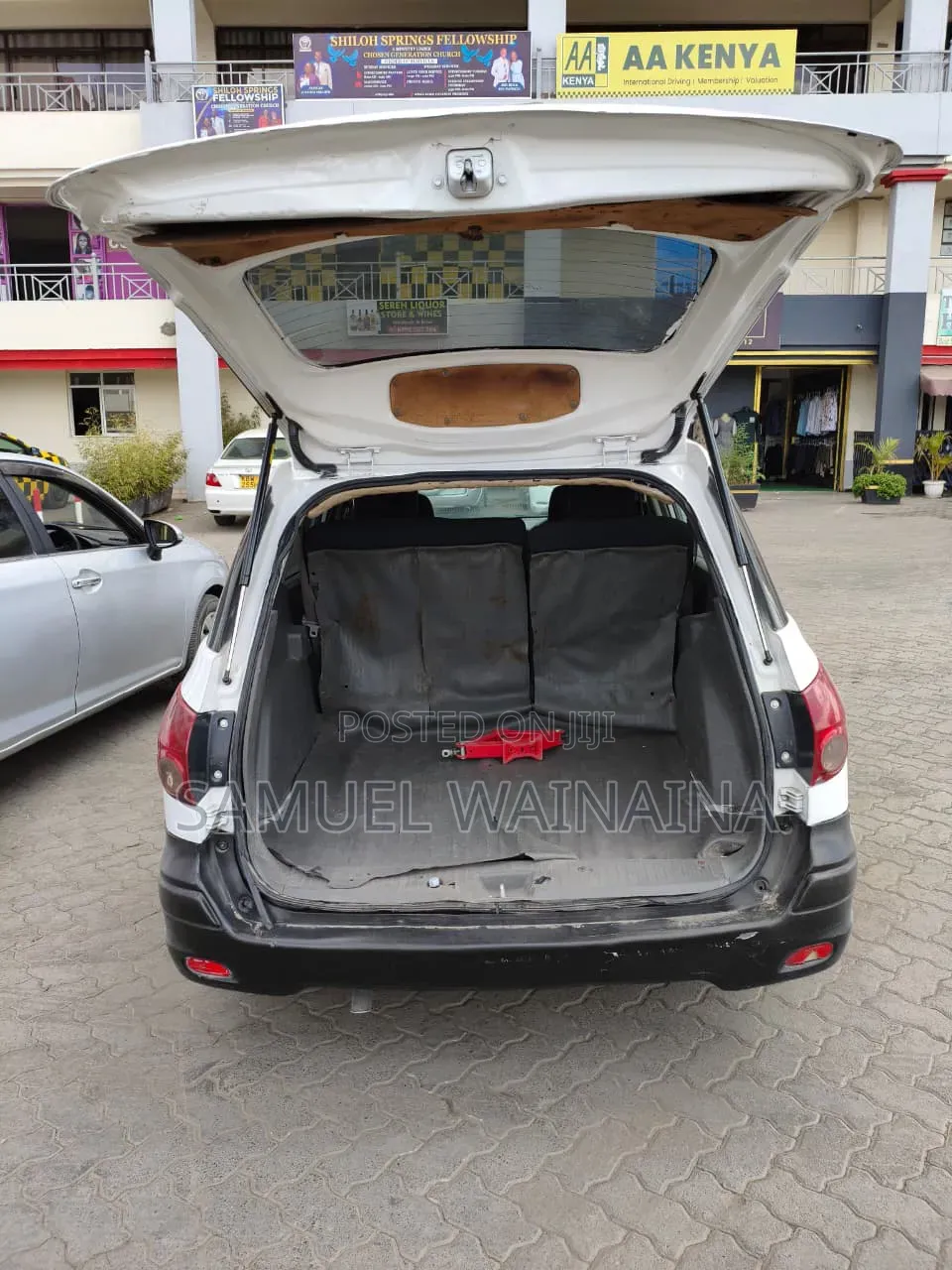 Nissan Advan 2011 White