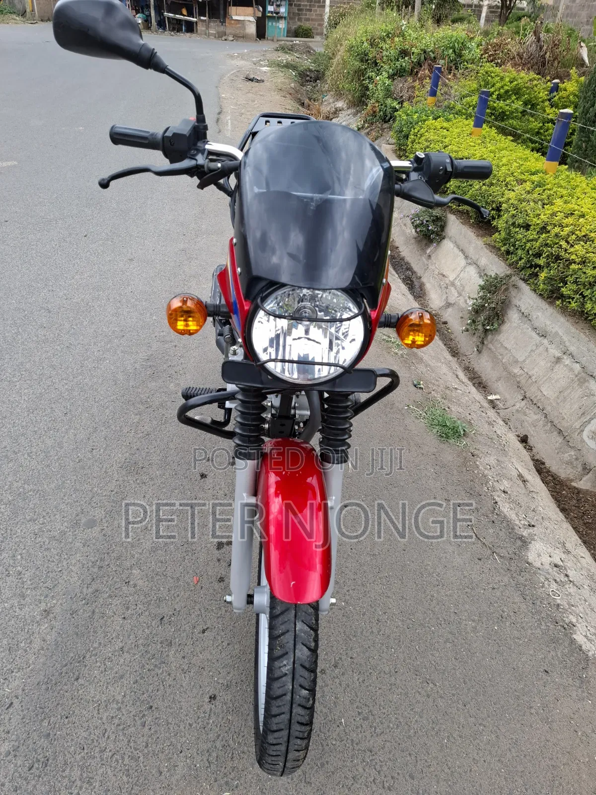 Bajaj Boxer 125 2026 Red