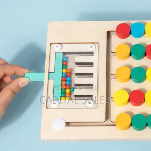 Portable 4 Colour Maze Game