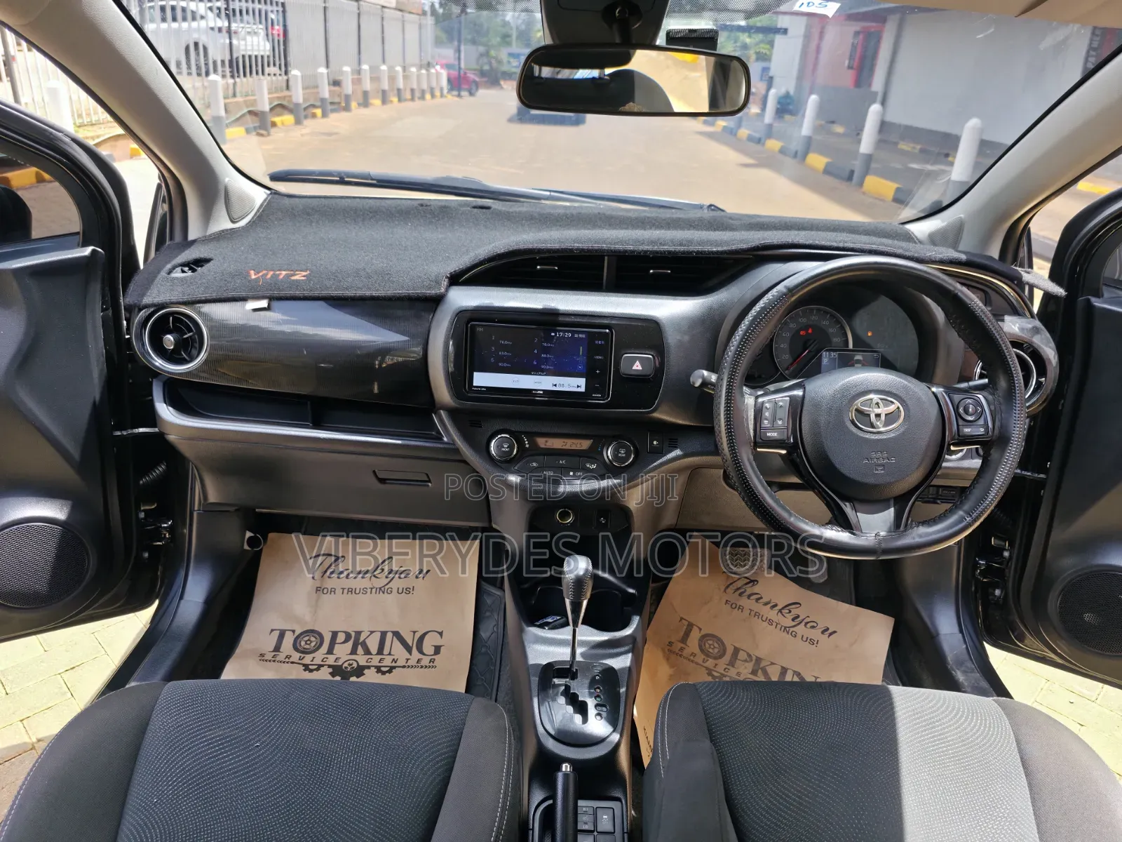Toyota Vitz 2017 Black