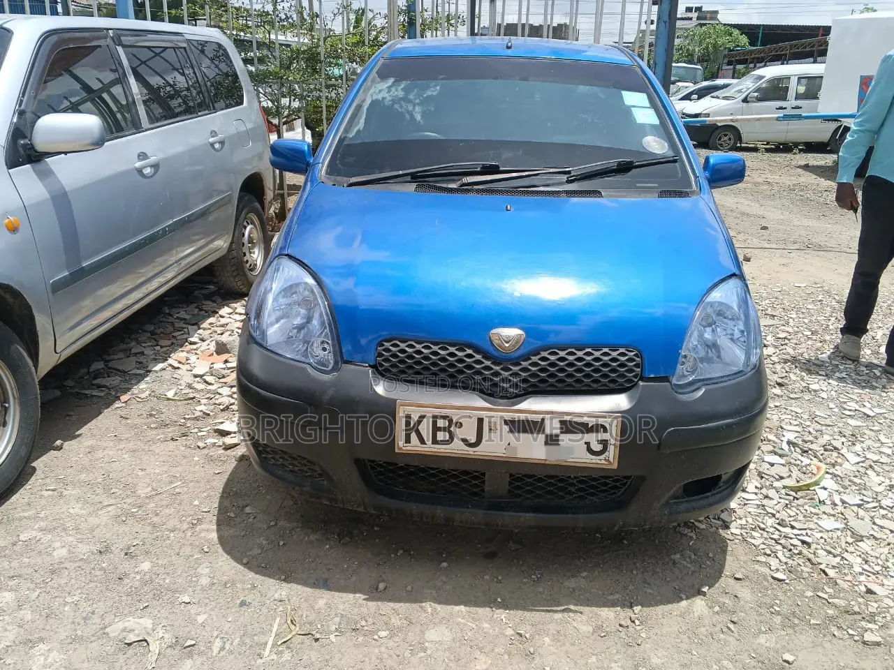 Toyota Vitz 2007 Blue