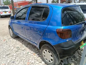 Toyota Vitz 2007 Blue