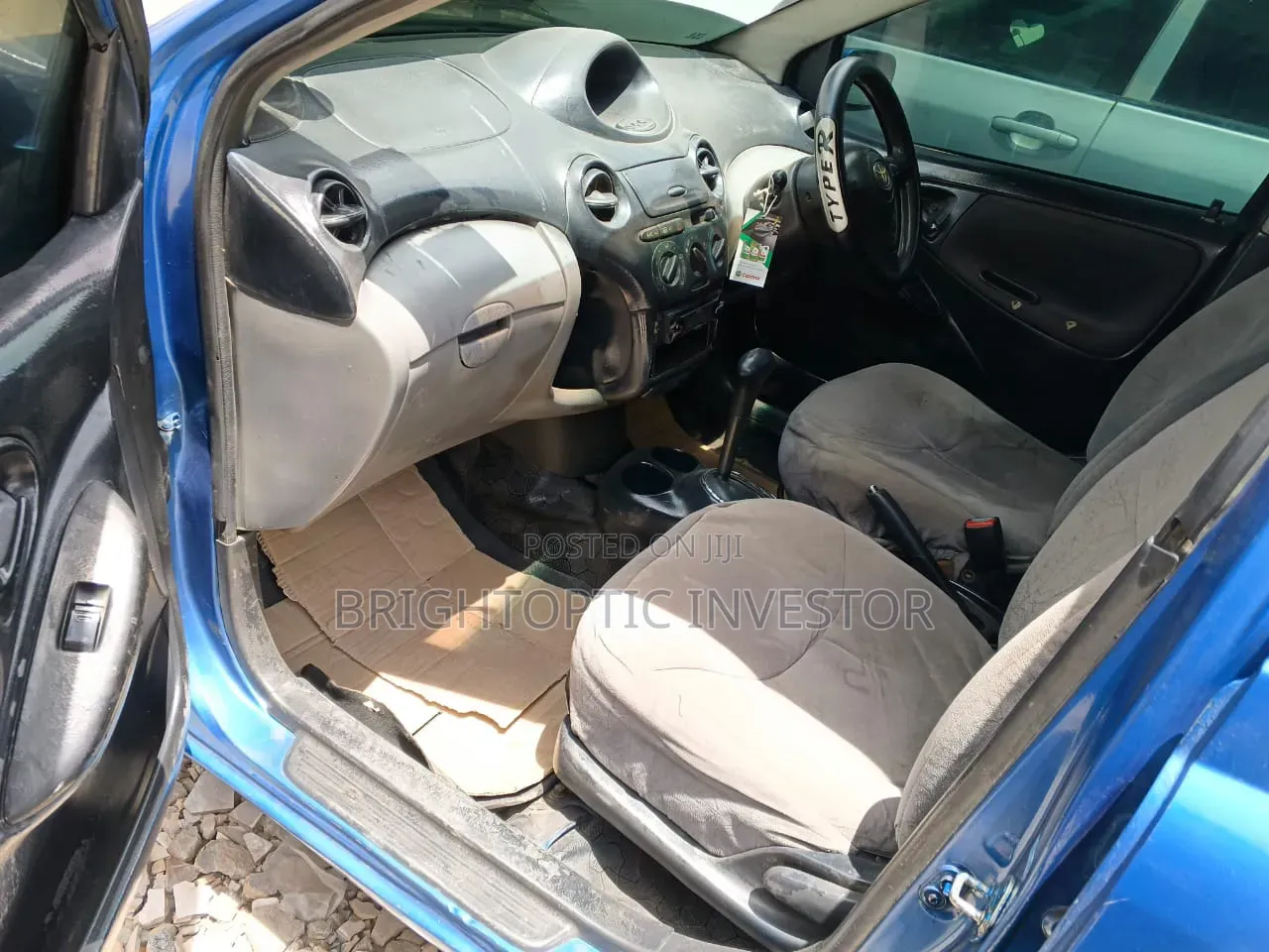 Toyota Vitz 2007 Blue