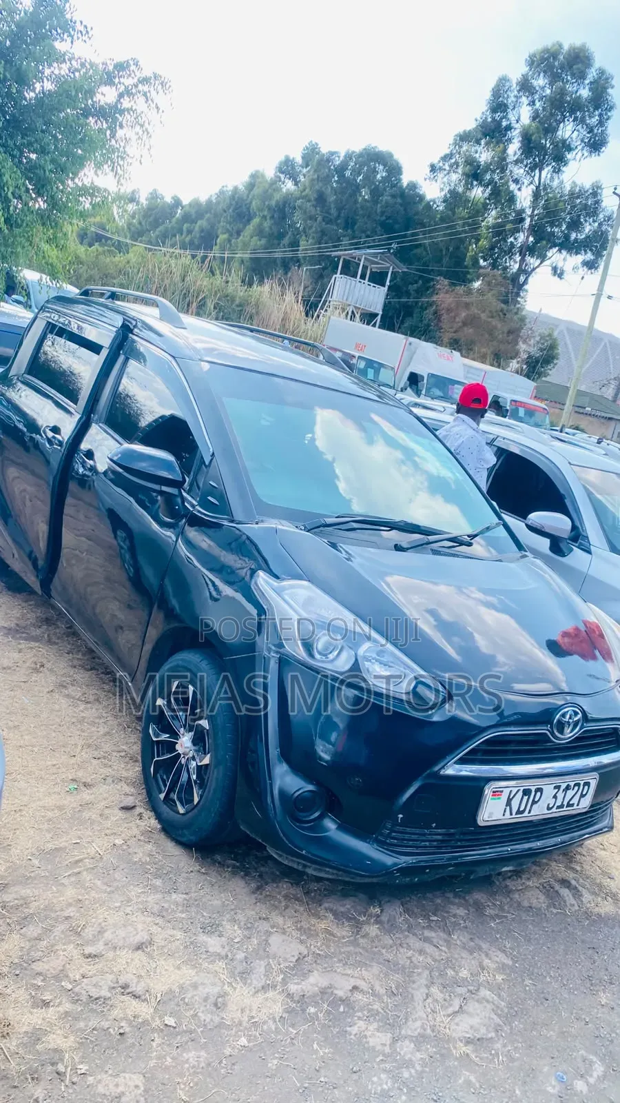 Toyota Sienta 2016 Black