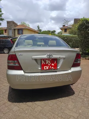 Toyota Corolla 2004 Gold