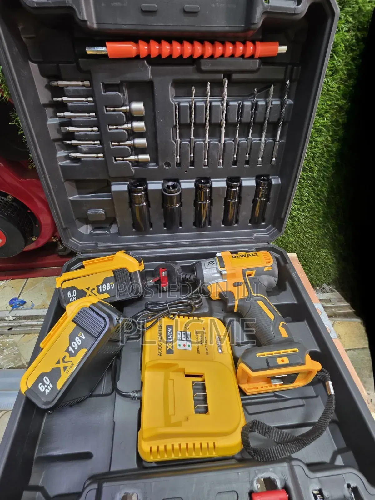 Dewalt Cordless Impact Wrench 198V
