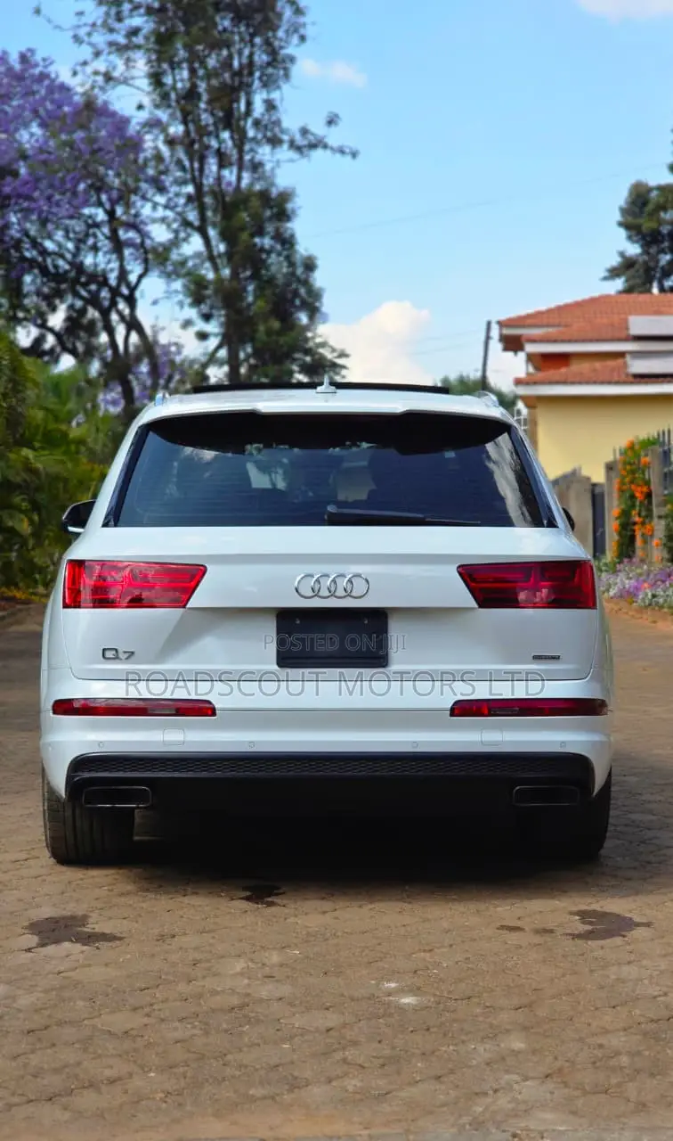 Audi Q7 2019 White