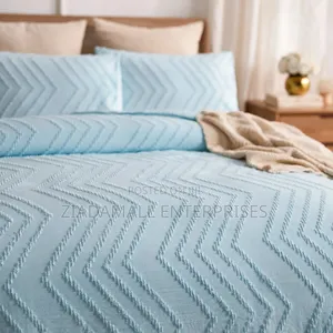 Light Blue Wave Tufted Duvet Set - 6x6/6x7 - Luxury - New