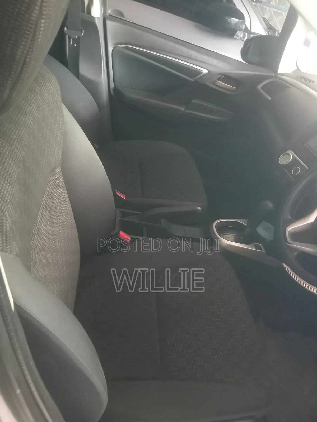 Honda Fit 2016 Silver