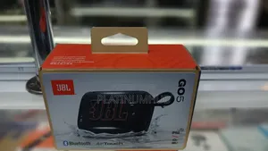 Black Go5 JBL Pocket Size Bt Speaker