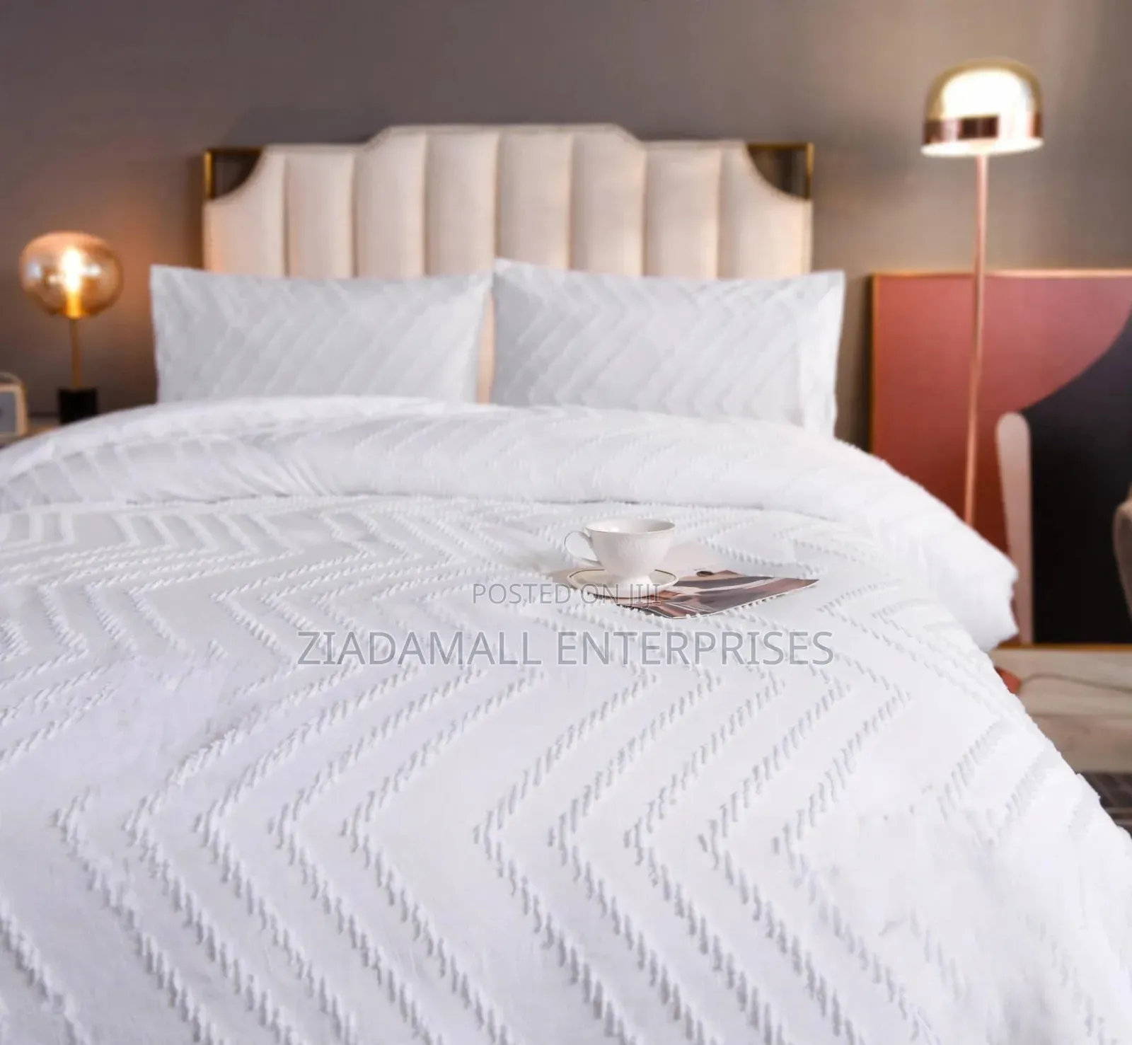 White Wave Tufted Duvet Set - 6x6/6x7 - Luxury - New