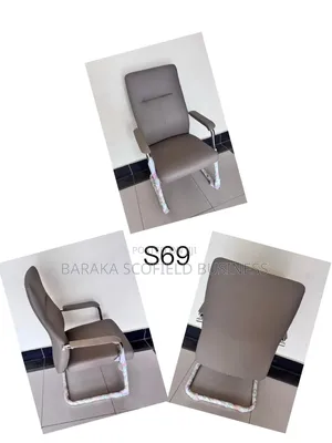 Executive Mid-Back Leatherette Office Guest Chair