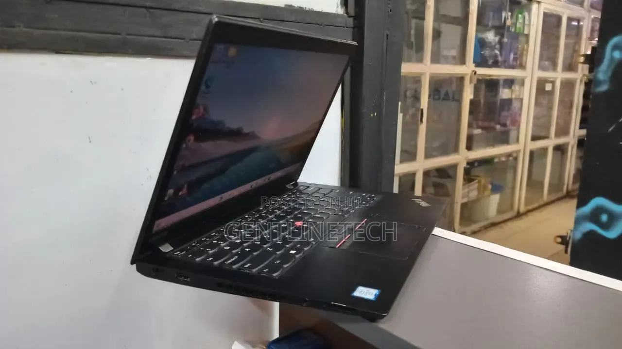 Laptop Lenovo ThinkPad T470s 8GB Intel Core i5 SSD 256GB