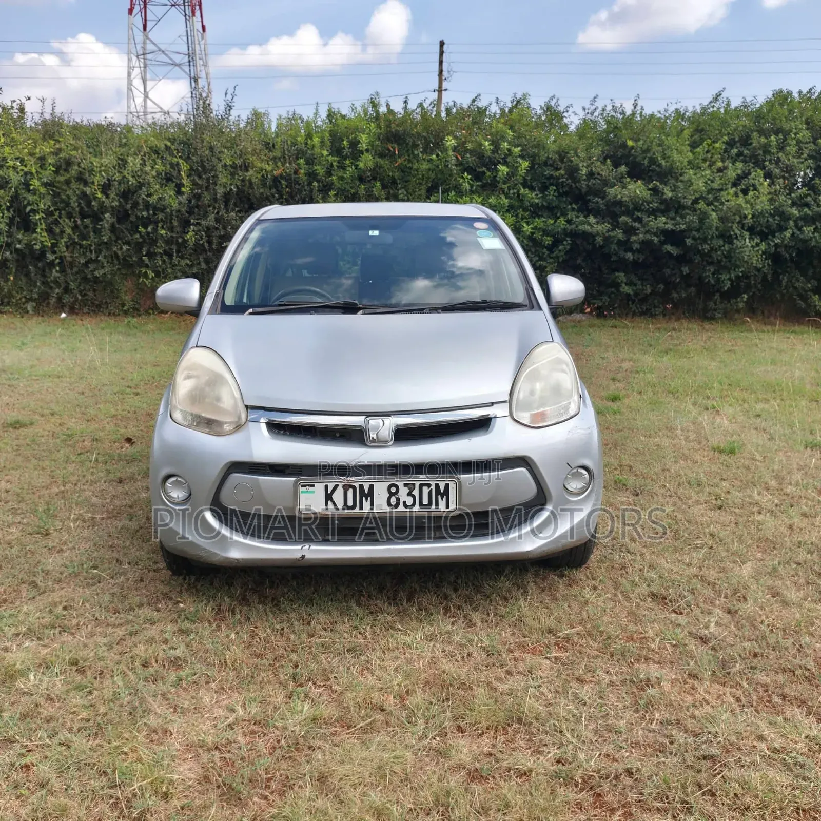 Toyota Passo 2016 Silver