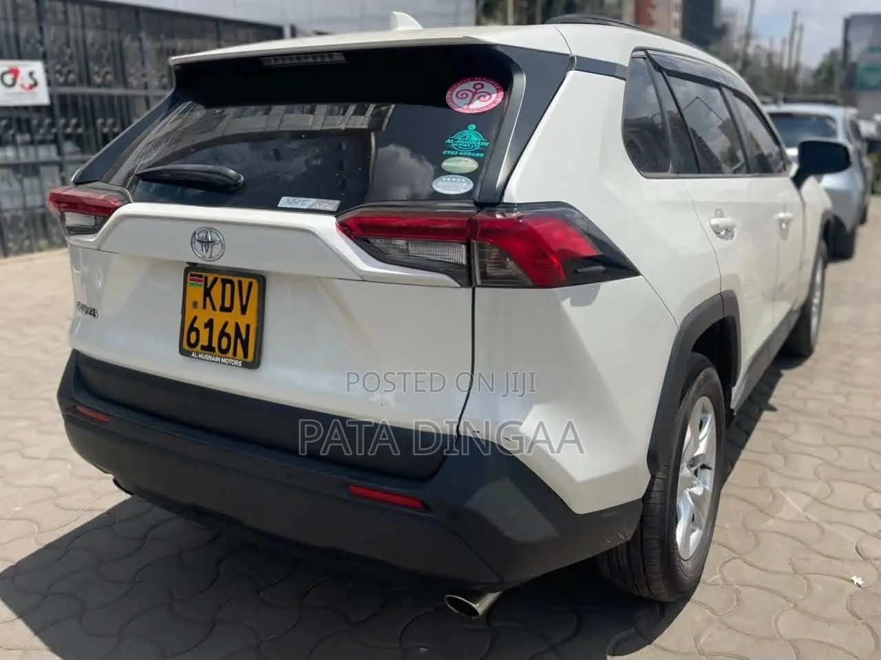 Toyota RAV4 2019 White
