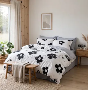 Black Flower Duvet Set - 6x6/6x7 - Nordic - 6PCS - New