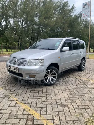 Toyota Succeed 2018 Silver