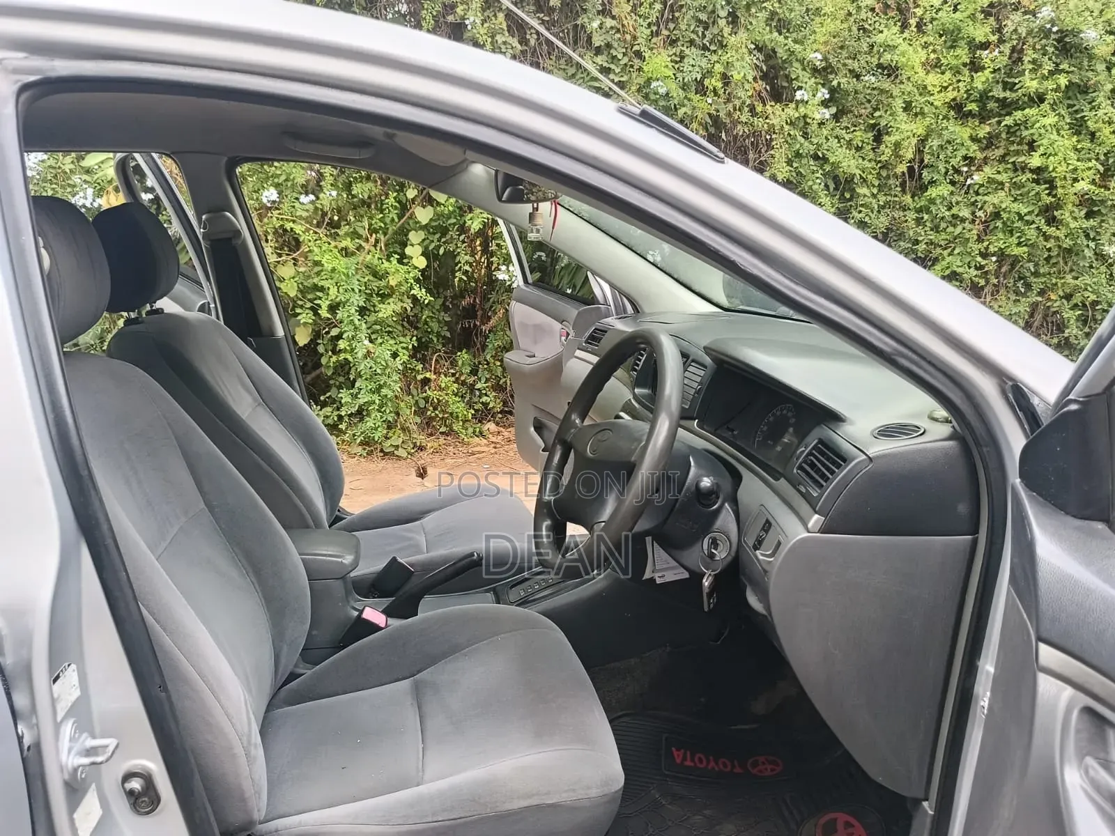 Toyota Corolla 2005 Silver