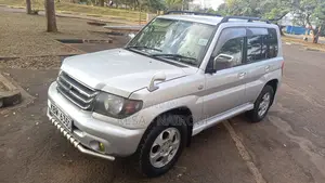 Mitsubishi Pajero IO 2006 Silver