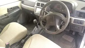 Mitsubishi Pajero IO 2006 Silver