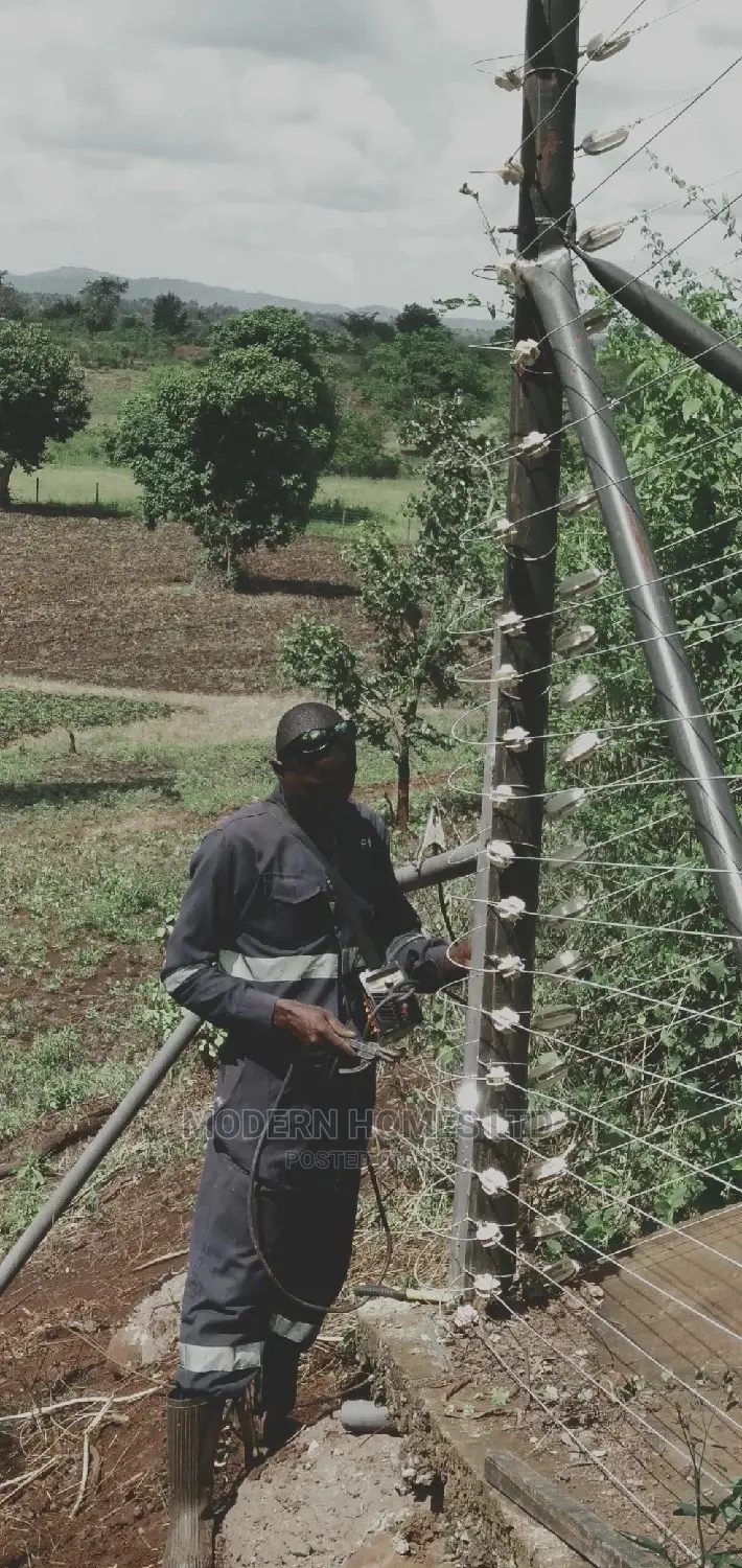 Electric Fence Systems (Residential Commercial)