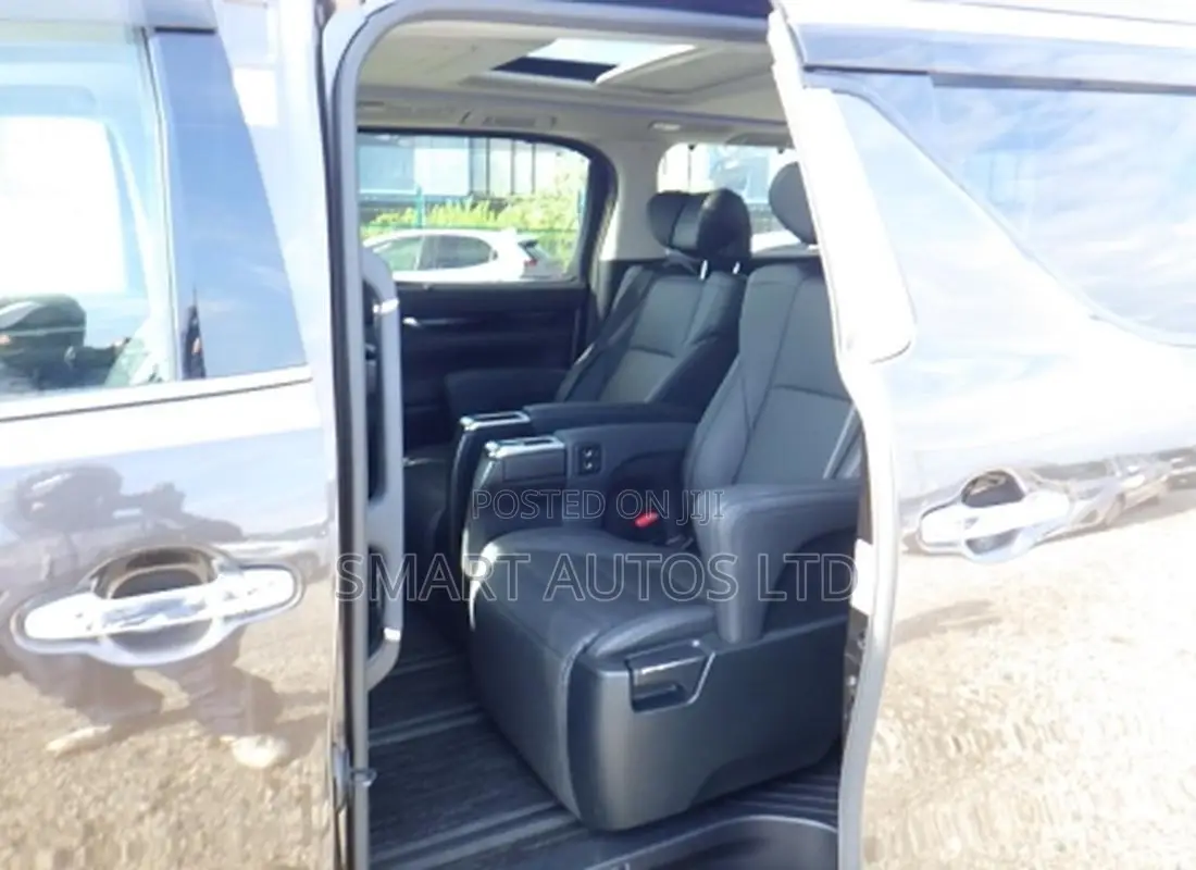 Toyota Alphard 2021 Gray