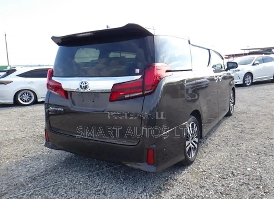 Toyota Alphard 2021 Gray