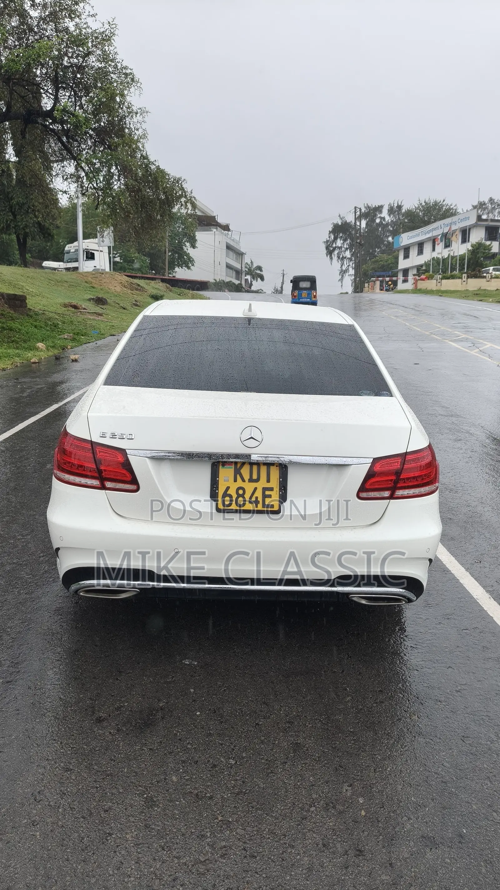 Mercedes-Benz E250 2018 Pearl