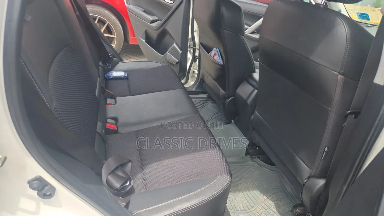 Subaru Forester 2018 White