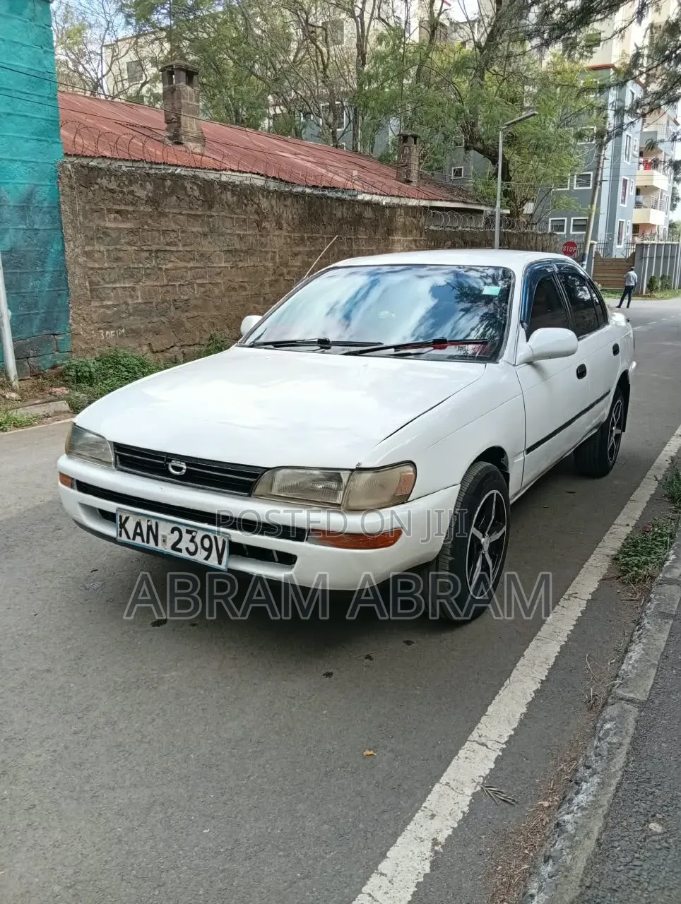 Toyota Corolla 2003 White