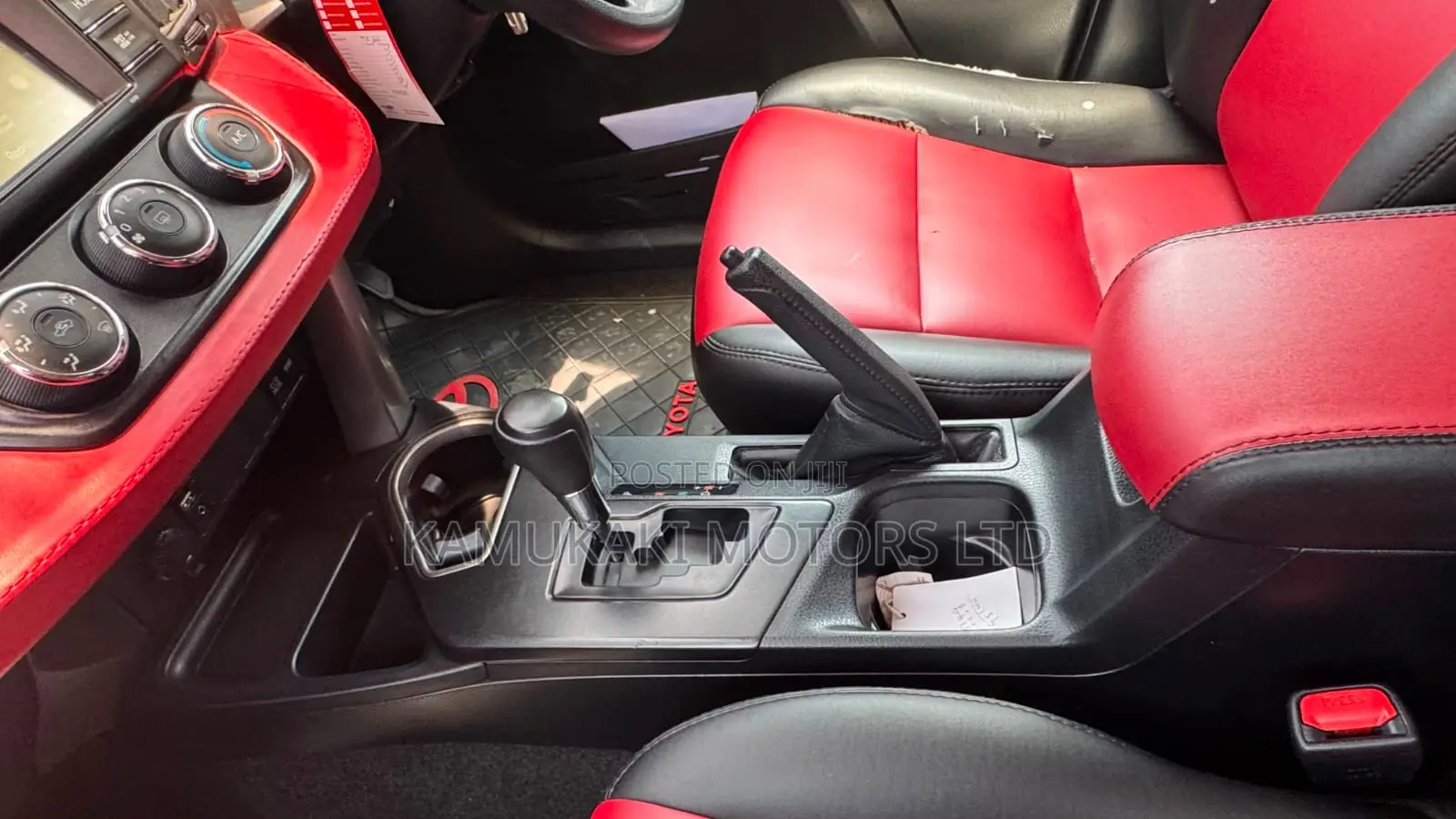 Toyota RAV4 2018 Blue