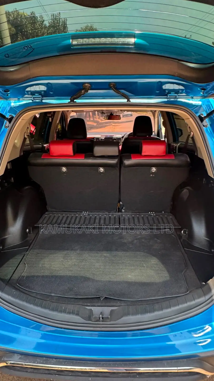 Toyota RAV4 2018 Blue