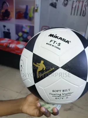White/Black Mikasa for Kids (Football)