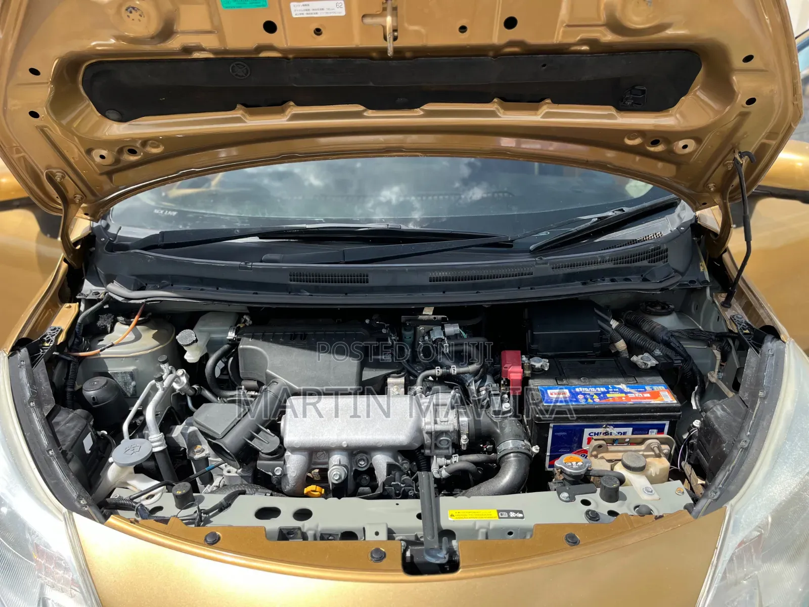 Nissan Note 2012 Gold